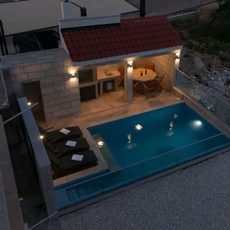 Appartement Beautiful With Private Pool *
