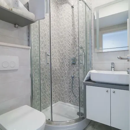 Beautiful With Private Pool *