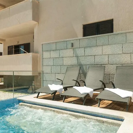 Apartmán Beautiful With Private Pool *